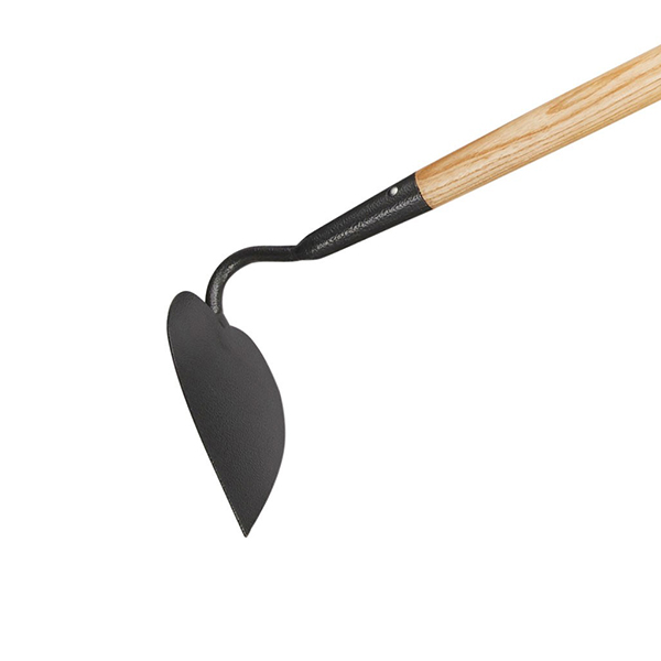 Carbon Steel Long Handled Heart Shaped Hoe Detail Shot Carbon Steel Long Handled Heart Shaped Hoe - Image 2