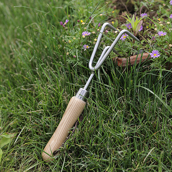 Stainless Steel Hand 3 Prong Cultivator In-Use Image 1 Stainless Steel Hand 3 Prong Cultivator - Image 3
